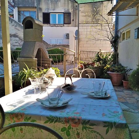 Apartment Marijeta Kaštela Zewnętrze zdjęcie
